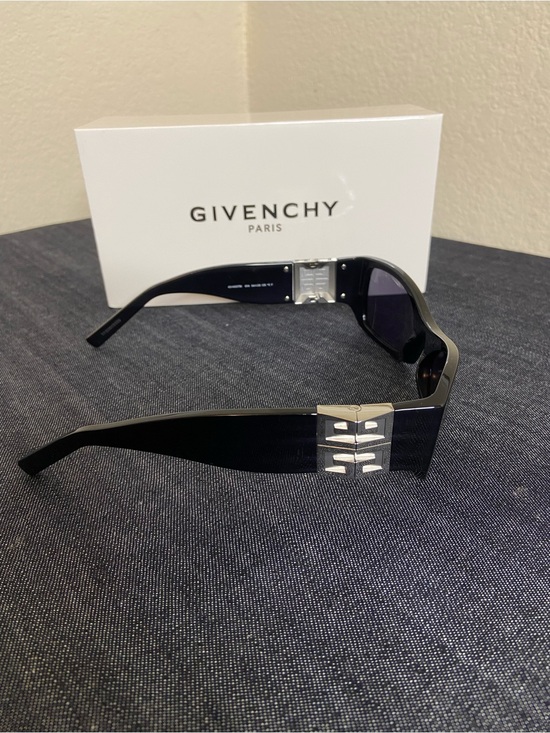 Givenchy Other - Givenchy Sunglasses